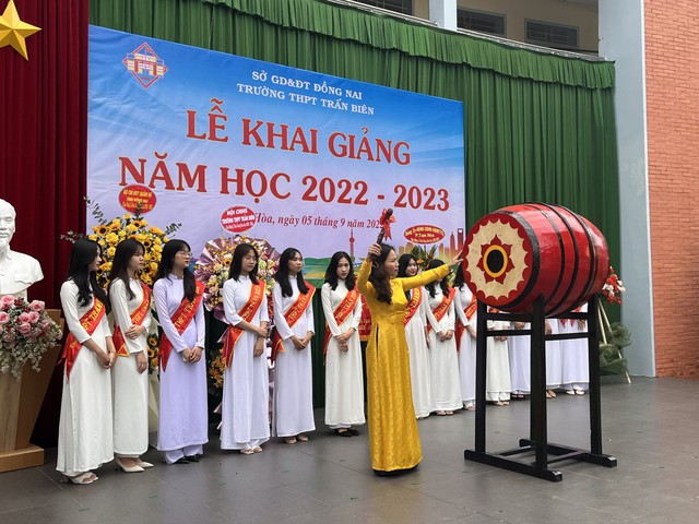 Đồng Nai: Gần 750 ngàn học sinh dự lễ Khai giảng năm học mới 2022 – 2023 - Ảnh 1.
