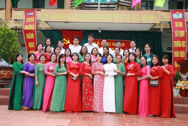 Trường TH&THCS Vũ Đoài tưng bừng khai giảng năm học mới - Ảnh 3.