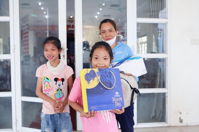 Natrumax Việt Nam mang trung thu sớm cho trẻ em nghèo Vĩnh Phúc - Ảnh 3.