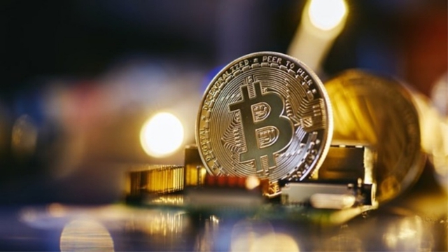 Giá Bitcoin hôm nay 11/1: Tiếp cận mức kháng cự 17.500 USD - Ảnh 1.