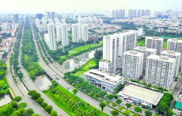 UBND TP Hồ Chí Minh kiến nghị giải pháp tháo gỡ khó khăn thị trường bất động sản - Ảnh 1.