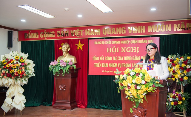 Đảng uỷ Khối Doanh nghiệp quận Hoàng Mai tổng kết công tác xây dựng Đảng - Ảnh 1.