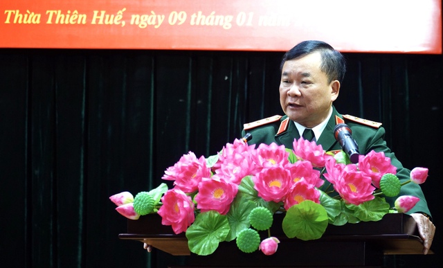 Thứ trưởng Hoàng Xuân Chiến và Đoàn công tác kiểm tra, thăm, chúc Tết cán bộ, chiến sĩ LLVT tỉnh Thừa Thiên Huế - Ảnh 2.