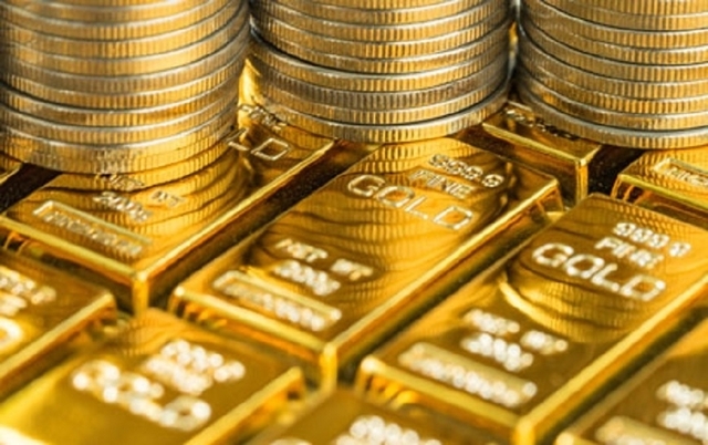 Giá vàng hôm nay 13/10: Vượt mức 70 triệu đồng/lượng - Ảnh 1.