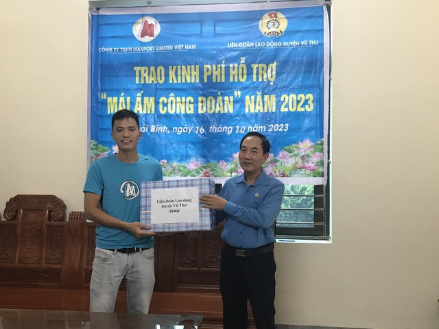 Thái Bình: Hỗ trợ 100 triệu đồng cho 02 đoàn viên xây nhà - Ảnh 2.