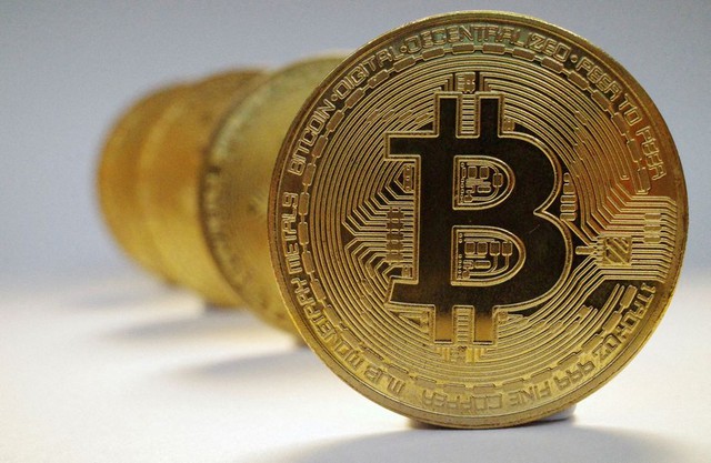 Giá Bitcoin hôm nay 17/10: Tăng gần 5% - Ảnh 1.