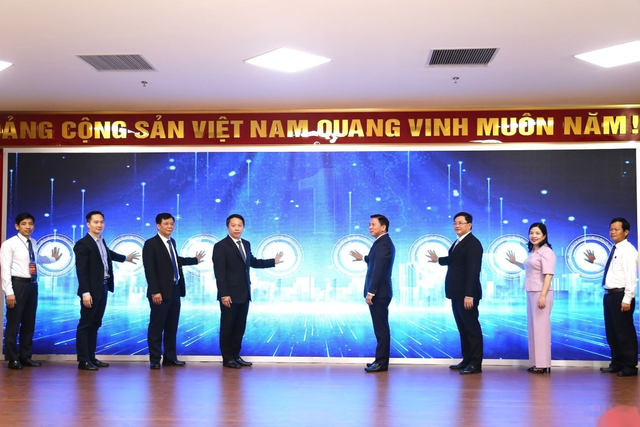 Khai trương cổng dữ liệu mở tỉnh Thanh Hóa và ra mắt app Thanh Hóa - S - Ảnh 1.
