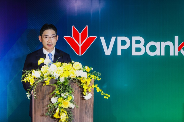 VPBank hoàn tất phát hành cổ phiếu riêng lẻ cho nhà đầu tư Nhật Bản SMBC - Ảnh 2.