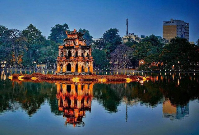 Khu vực hồ Hoàn Kiếm và phố cổ Hà Nội là khu du lịch cấp thành phố - Ảnh 1.