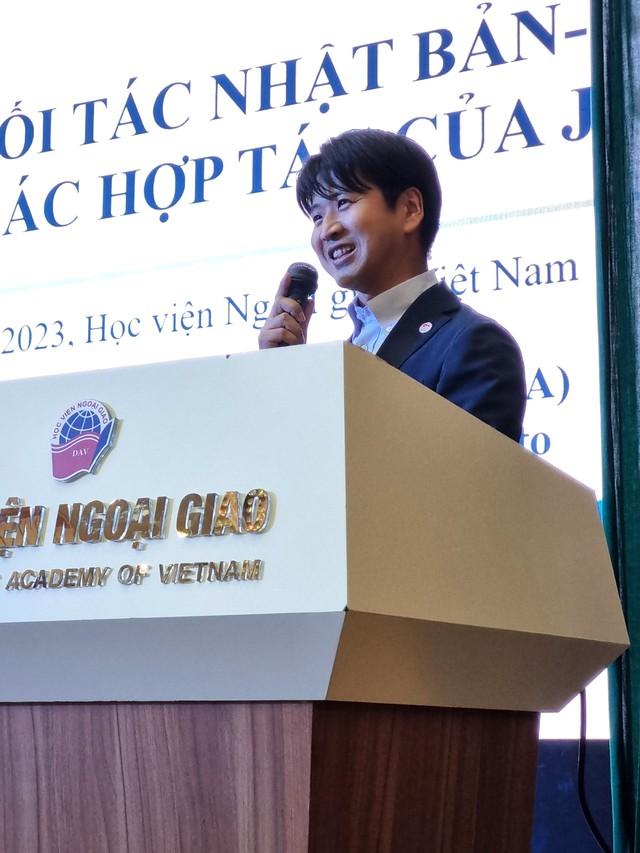 Bài giảng về quan hệ đối tác Nhật Bản - Việt Nam và các hợp tác của Jica  - Ảnh 2.