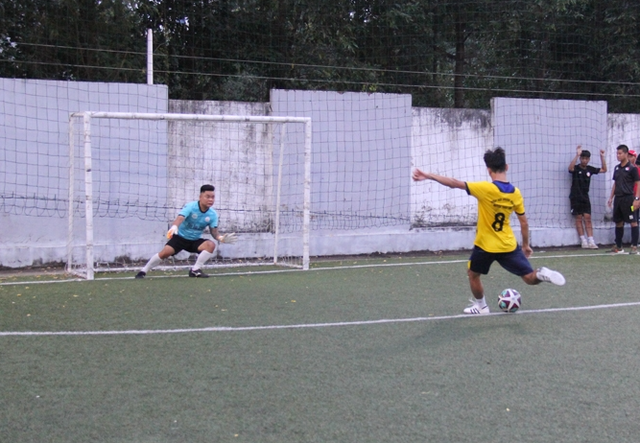 Giải bóng đá Hiệp hội Doanh nghiệp tỉnh Thanh Hóa 2023 đã tìm ra đội vô địch   - Ảnh 2.