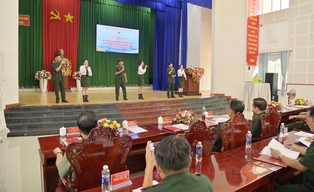 Các tiết mục văn nghệ chào mừng 48 năm ngày truyền thống Bộ đội Biên phòng tỉnh Kiên Giang.