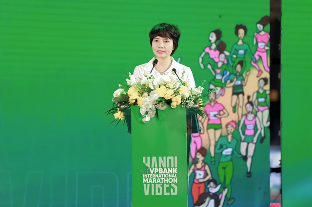 Gần 11.000 vận động viên tham gia giải chạy quốc tế VPBank Hanoi International Marathon 2023 - Ảnh 1.