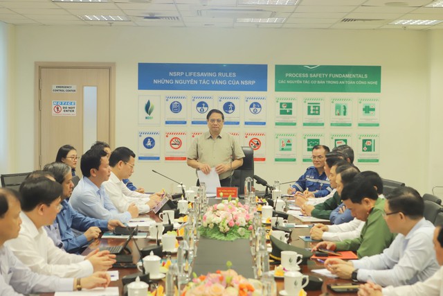 Thanh Hóa: Thủ tướng Chính phủ Phạm Minh Chính thăm và làm việc tại Khu kinh tế Nghi Sơn - Ảnh 4.