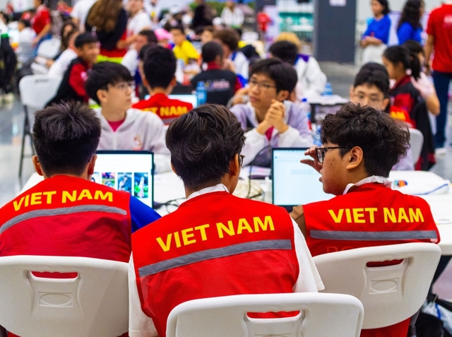 Đội tuyển Việt Nam giành 4 giải lớn tại cuộc thi Rô bốt lớn nhất thế giới 2023- Ảnh 2.