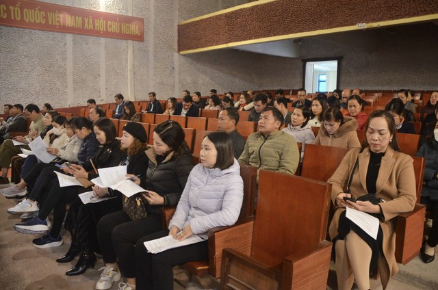 Công đoàn huyện Quỳnh Phụ triển khai Nghị quyết số 06/NQ-TU cho 360 đoàn viên- Ảnh 2.