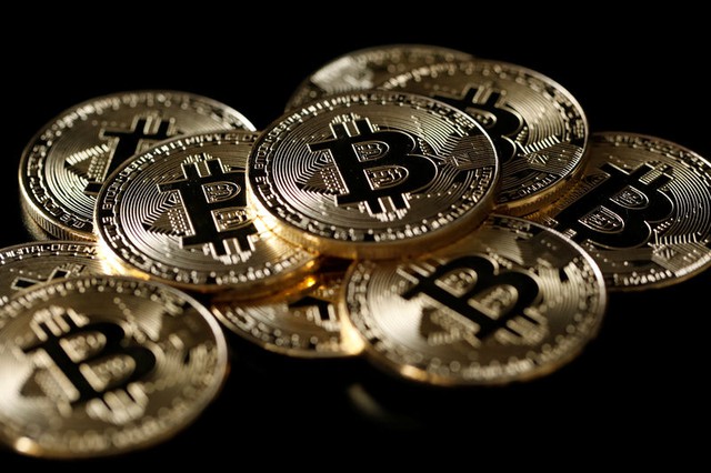 Giá Bitcoin hôm nay 22/11: Khó vượt qua ngưỡng kháng cự 38.000 USD- Ảnh 1.