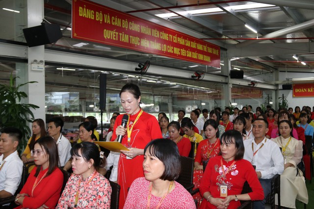 Thái Bình: Tiếp xúc đoàn viên, người lao động trước thềm Đại hội Công đoàn Việt Nam lần thứ XIII- Ảnh 3.