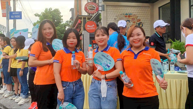 Quận Phú Nhuận: Tổ chức đi bộ gây quỹ chăm lo cho người có hoàn cảnh khó khăn- Ảnh 2.