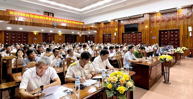 Quảng Bình: UBND tỉnh gặp mặt doanh nghiệp, nhà đầu tư quý III/2023 - Ảnh 1.