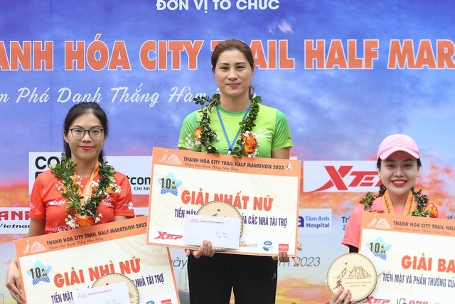 Hơn 1.000 người tham gia "Thanh Hóa City Trail 2023 - Khám phá danh thắng Hàm Rồng"- Ảnh 5.