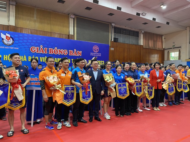 Gần 200 vận động viên tranh giải bóng bàn Cúp Hội Nhà báo Việt Nam lần thứ XVI năm 2023- Ảnh 1.