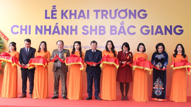 Khai trương Chi nhánh Ngân hàng TMCP Sài Gòn - Hà Nội tại Bắc Giang- Ảnh 1.