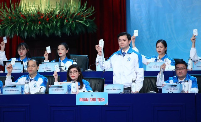 Khai mạc Đại hội đại biểu toàn quốc Hội Sinh viên Việt Nam lần thứ XI- Ảnh 3.