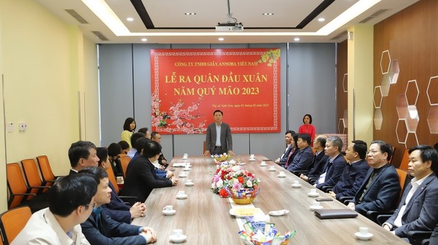 Bí thư Tỉnh ủy Đỗ Trọng Hưng dự lễ ra quân sản xuất đầu xuân tại Khu kinh tế Nghi Sơn - Ảnh 2.