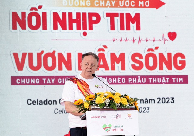 &quot;Chạy vì trái tim&quot; 2023: Kêu gọi trên 5 tỉ đồng, 193 bệnh nhi được phẫu thuật tim miễn phí - Ảnh 5.