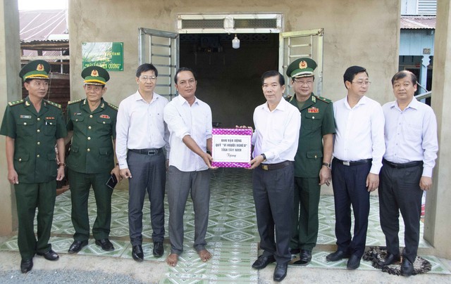 Tây Ninh: Ngày hội Biên phòng toàn dân năm 2023 với nhiều hoạt động ý nghĩa - Ảnh 2.