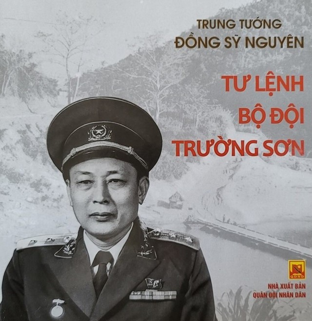 Ra mắt sách nhân kỷ niệm 100 năm Ngày sinh Trung tướng Đồng Sỹ Nguyên - Ảnh 2.