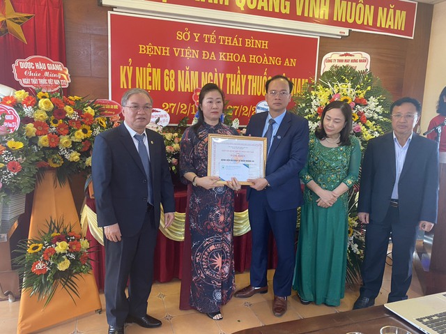 Thái Bình: Bệnh viện đa khoa Hoàng An tổ chức kỷ niệm ngày Thầy thuốc Việt Nam - Ảnh 1.