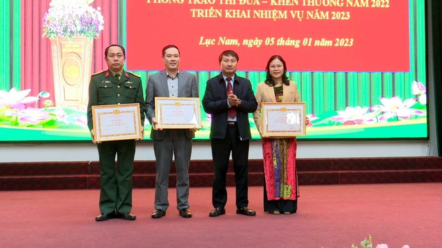 Huyện Lục Nam (Bắc Giang): Một năm kinh tế, xã hội nhiều khởi sắc - Ảnh 4.