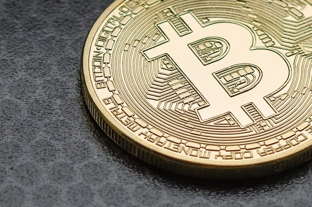 Giá Bitcoin hôm nay 8/2: Bật tăng vượt 23.000 USD - Ảnh 1.