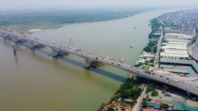 Dự án cầu Vĩnh Tuy (TP Hà Nội) giai đoạn 2 đang đẩy nhanh tiến độ, dự kiến hoàn thành vào tháng 9-2023