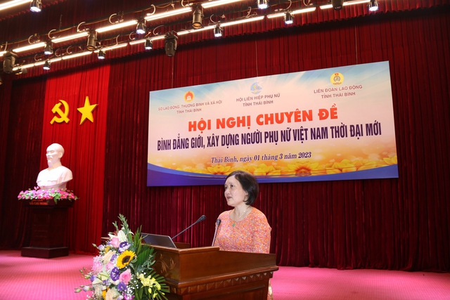 Thái Bình: Tổ chức chuyên đề “ Bình đẳng giới và xây dựng người phụ nữ Việt Nam thời đại mới” - Ảnh 1.
