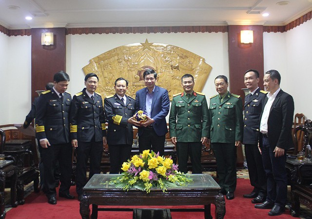 Quảng Bình: Vùng 3 Hải quân tạo mối đoàn kết gắn bó, góp phần xây dựng và bảo vệ chủ quyền biển, đảo - Ảnh 2.