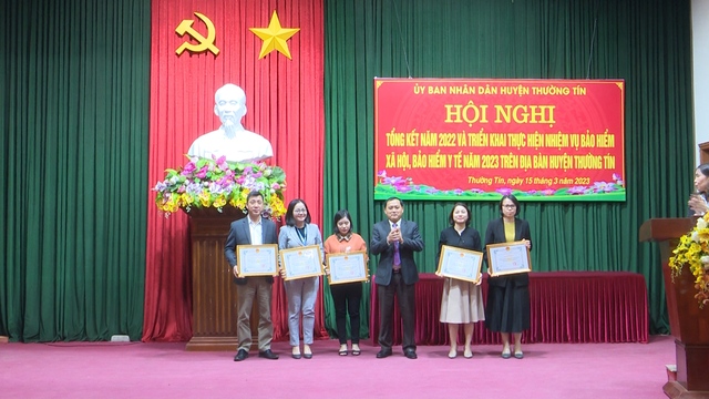 Huyện Thường Tín triển khai nhiệm vụ thực hiện chính sách BHXH, BHYT năm 2023 - Ảnh 3. Huyện Thường Tín triển khai nhiệm vụ thực hiện chính sách BHXH, BHYT năm 2023 - Ảnh 3.