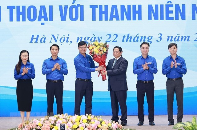 Thủ tướng Phạm Minh Chính chủ trì Hội nghị đối thoại với thanh niên  - Ảnh 2.