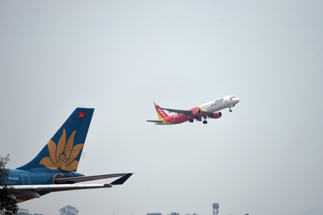 Hà Nội - TPHCM dẫn đầu danh sách đường bay nội địa 'bận rộn' nhất Đông Nam  - Ảnh 1.