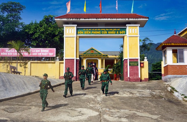 BĐBP tỉnh Thừa Thiên Huế củng cố nền Biên phòng toàn dân vững chắc - Ảnh 1.