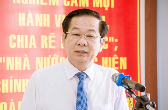Ông Đỗ Thanh Bình - Ủy viên BCH Trung ương Đảng, Bí thư Tỉnh ủy, Trưởng đoàn ĐBQH tỉnh Kiên Giang phát biểu tại buổi họp mặt.