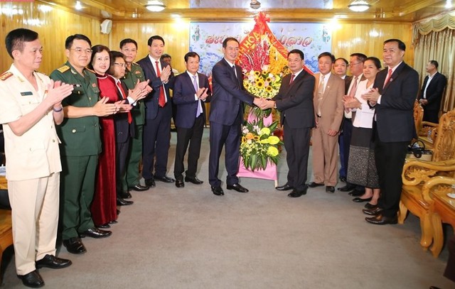 Đoàn đại biểu cấp cao tỉnh Thanh Hóa thăm, chúc tết truyền thống Bunpimay tại tỉnh Hủa Phăn, Lào - Ảnh 3.