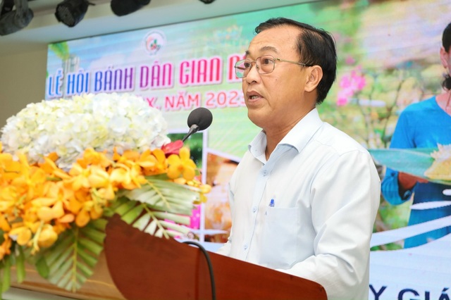Ông Nguyễn Hoàng Ơn – Giám đốc Trung tâm phát triển Du lịch TP.Cần Thơ, thông tin về Lễ hội bánh dân gianNB lần thứ X.