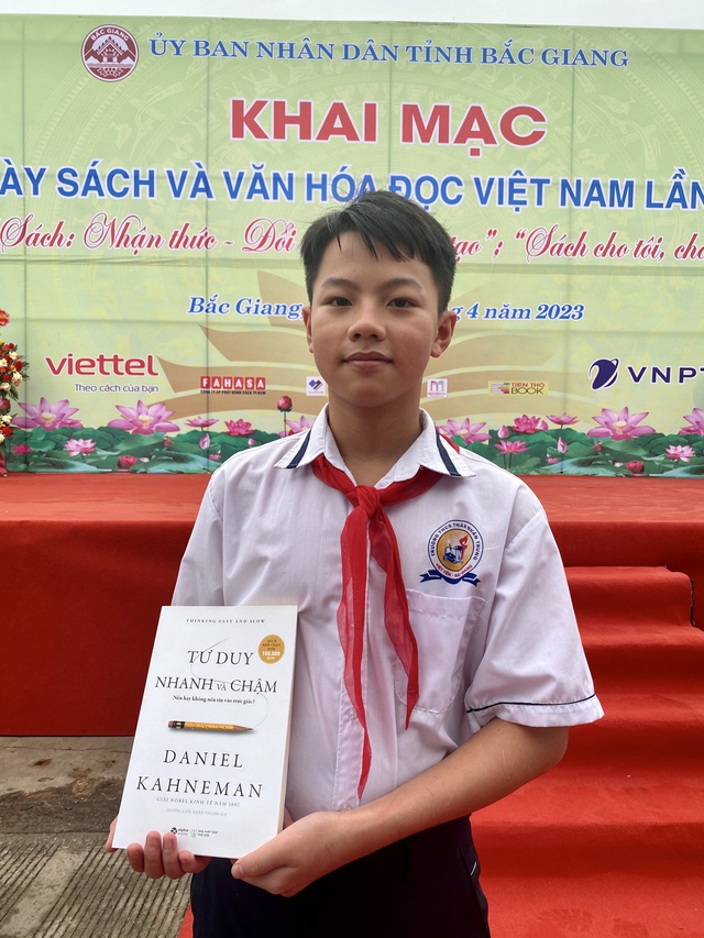 Bắc Giang khai mạc Ngày sách và Văn hóa đọc Việt Nam năm 2023 - Ảnh 5.