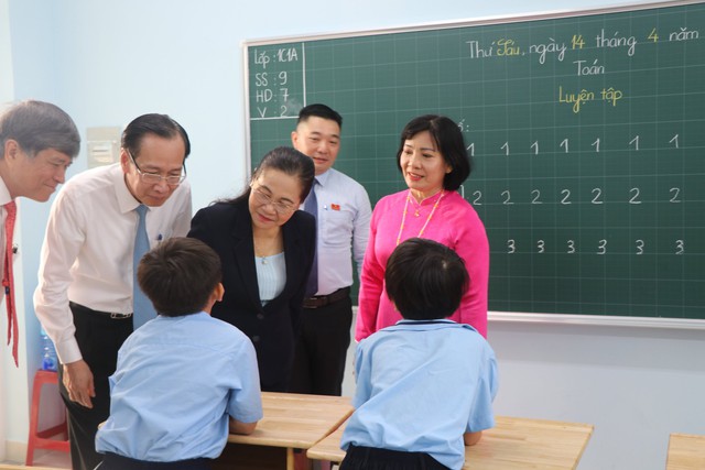 TP.HCM: Trường chuyên biệt Hy Vọng khánh thành sau 18 năm - Ảnh 6.