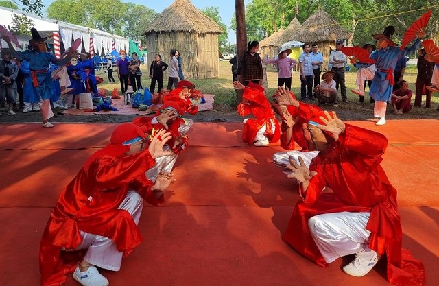 Huyện Thọ Xuân: Tổ chức Lễ hội Đền thờ Lê Hoàn và đón nhận Di sản văn hóa phi vật thể quốc gia - Ảnh 11.
