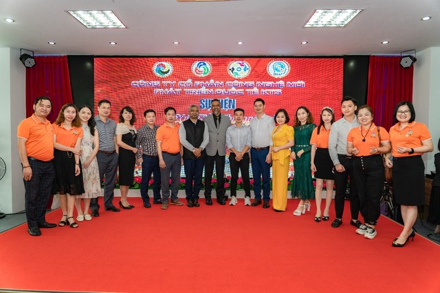Công bố đối tác chiến lược đưa sản phẩm Việt ra nước ngoài: Bước đi táo bạo của KTS Group - Ảnh 6.