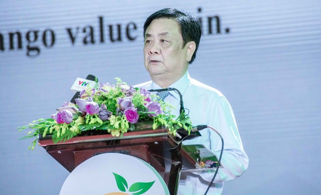 Bộ trưởng Bộ NN&PTNT Lê Minh Hoan phát biểu chào mừng lễ hội.